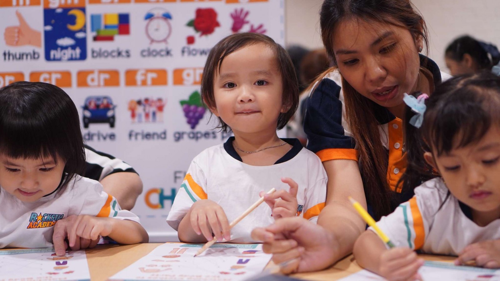 Mengapa Penting Mengajarkan Anak Sejak Dini?